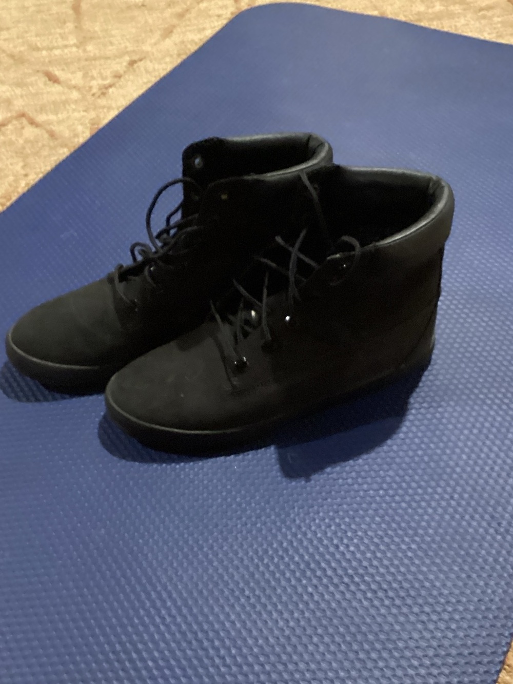Timberland Women’s Black Suede Chukka Boots